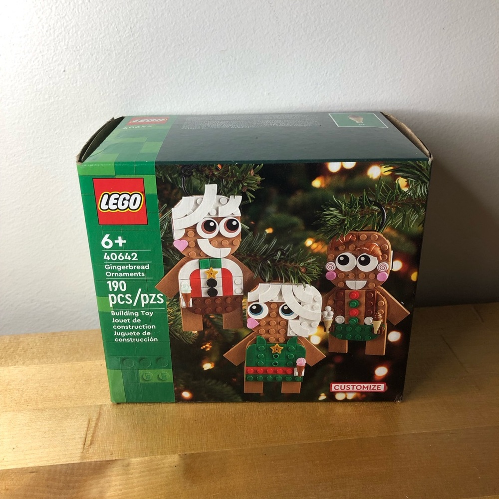 LEGO Gingerbread Ornaments 40642 SET ORIGINAL BOX Christmas Decor - Picture 2 of 11